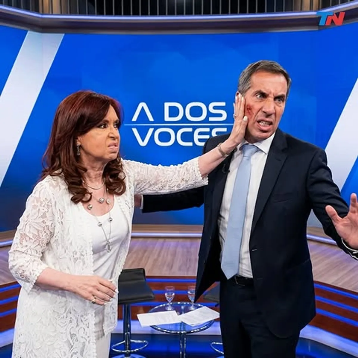 Fraudulent Immediate Bienestar ad creative impersonating Cristina Fernández de Kirchner, Diego Luciani targeting AR